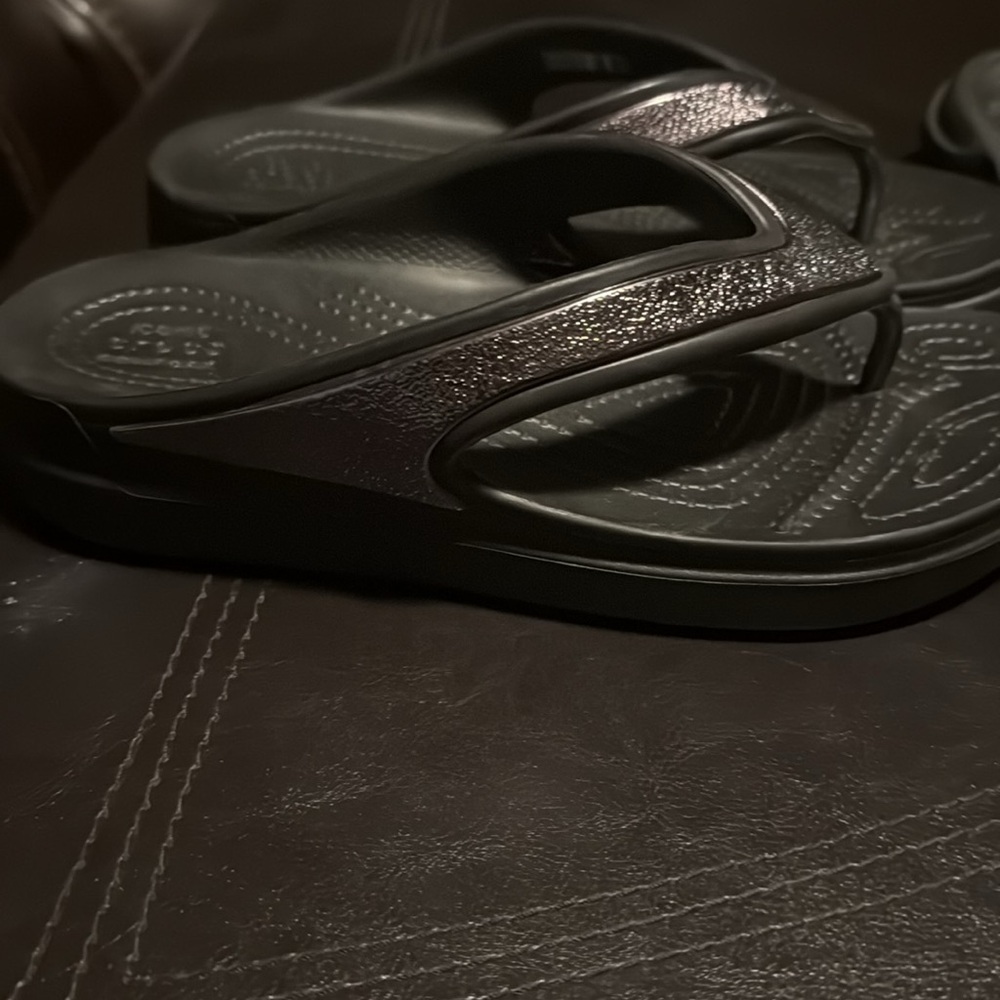 Croc sandals - Picture 2 of 3